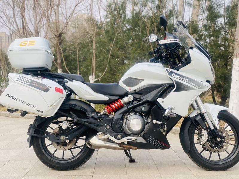 二手贝纳利302 Touring