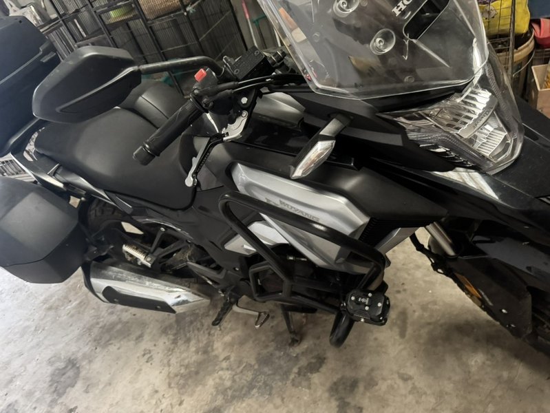 二手五羊本田猛鸷 CB190X