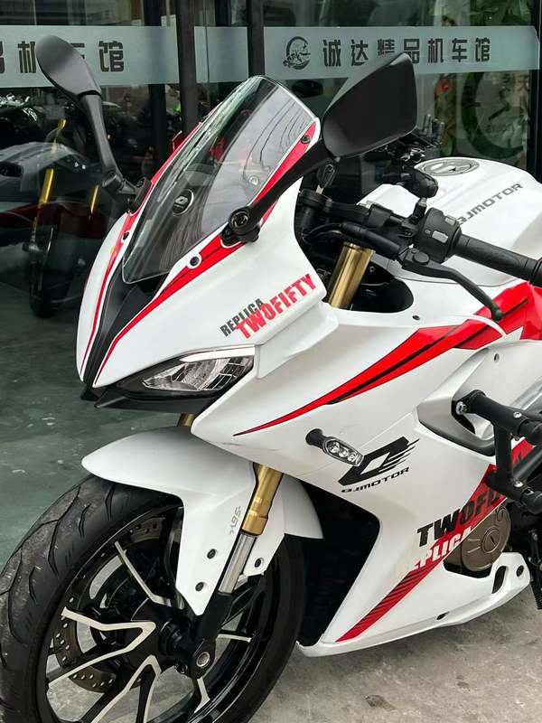 二手QJMOTOR赛250
