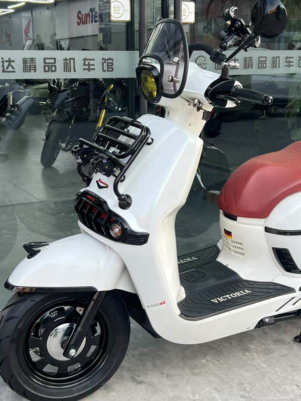 二手维多利亚Sixties 150Si