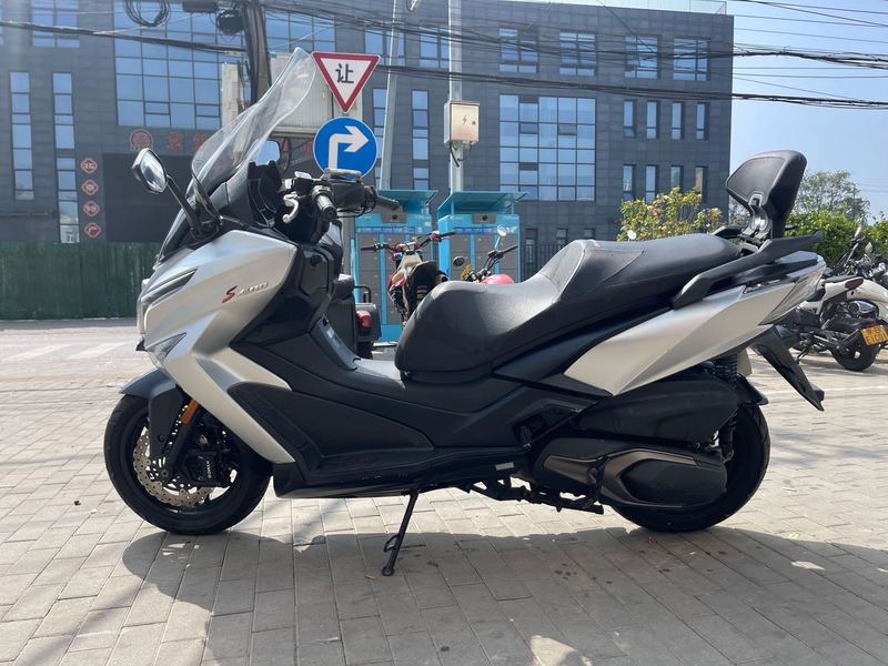 二手光阳赛艇 S400