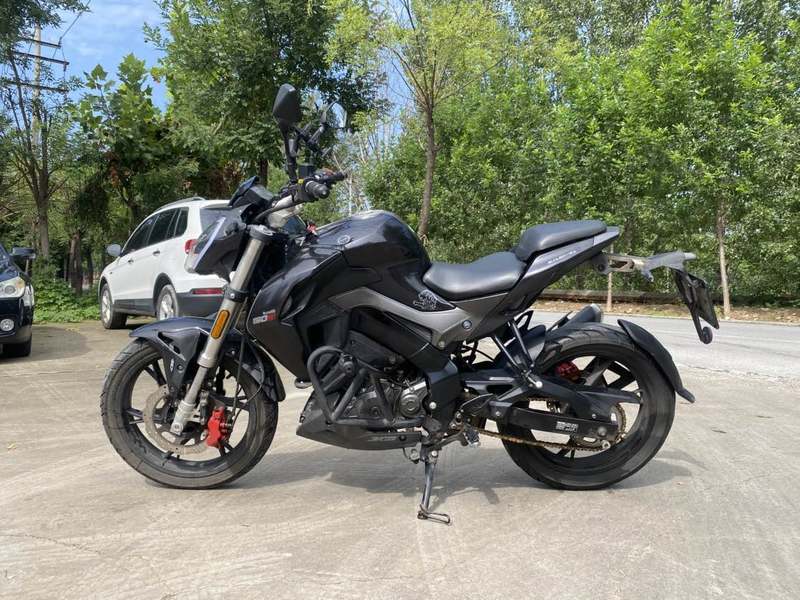 二手贝纳利小迅龙 BN150S