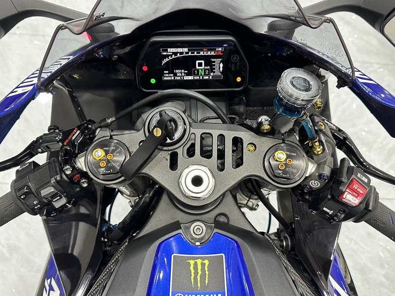 二手雅马哈YZF-R1