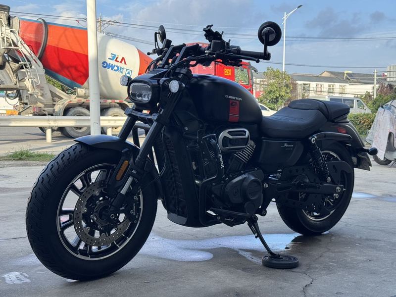 二手QJMOTOR闪250