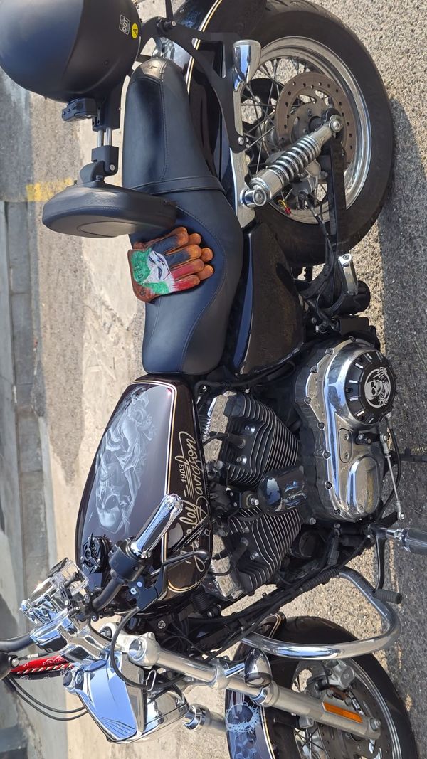 二手哈雷戴维森1200 Custom