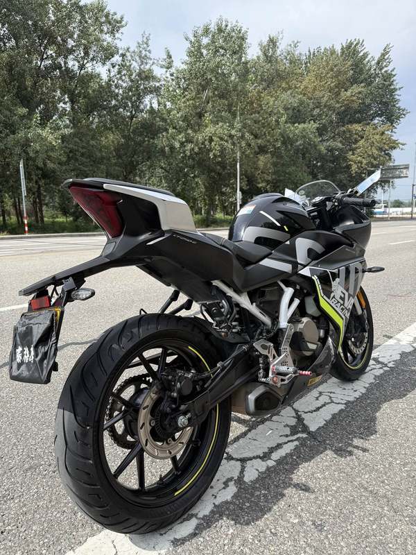 二手春风250SR
