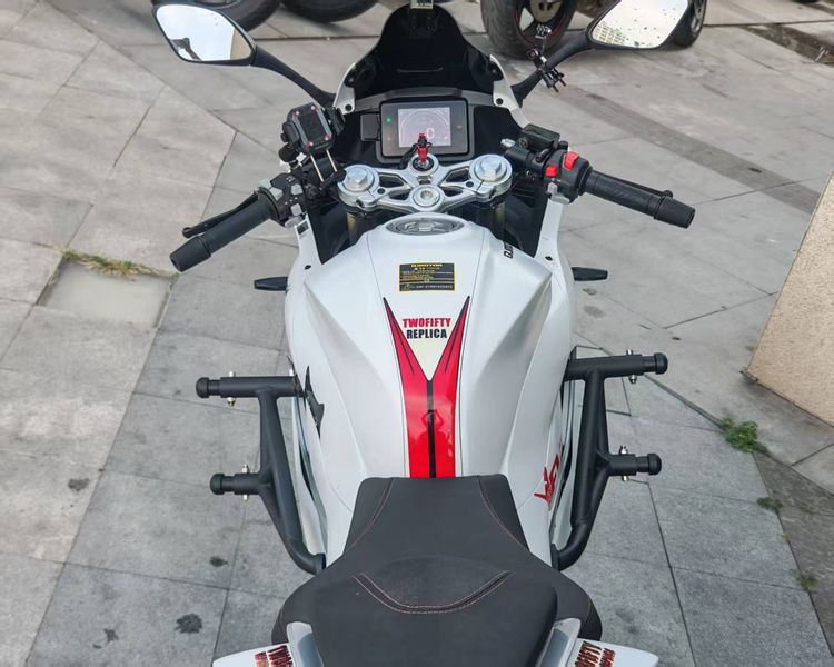 二手QJMOTOR赛250