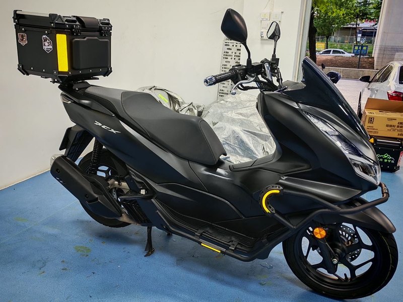 二手五羊本田PCX