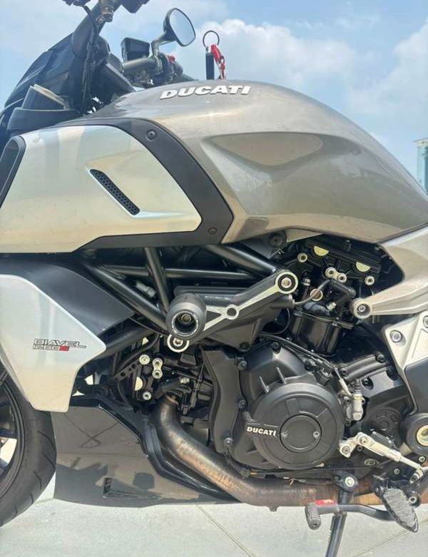 二手杜卡迪Diavel 