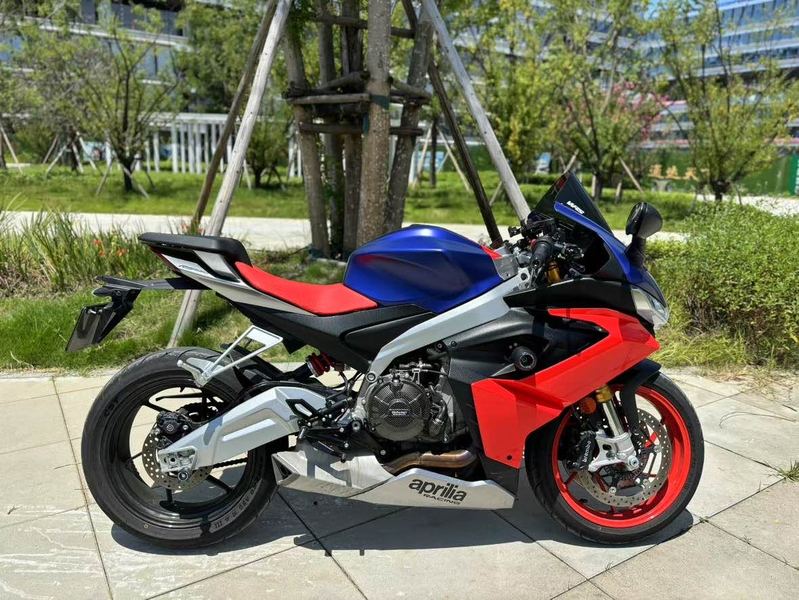 二手阿普利亚RS 660 