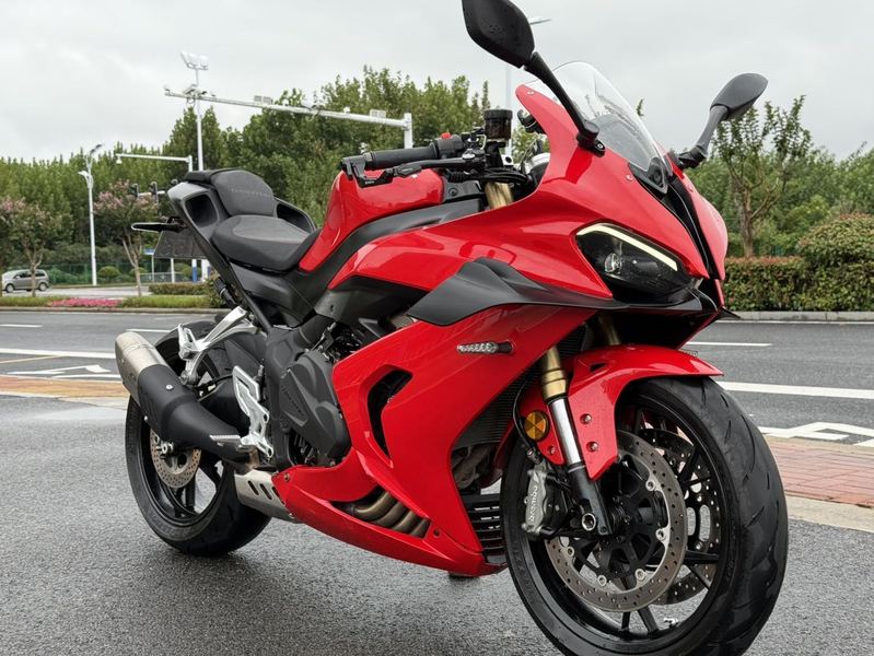 二手QJMOTOR赛800