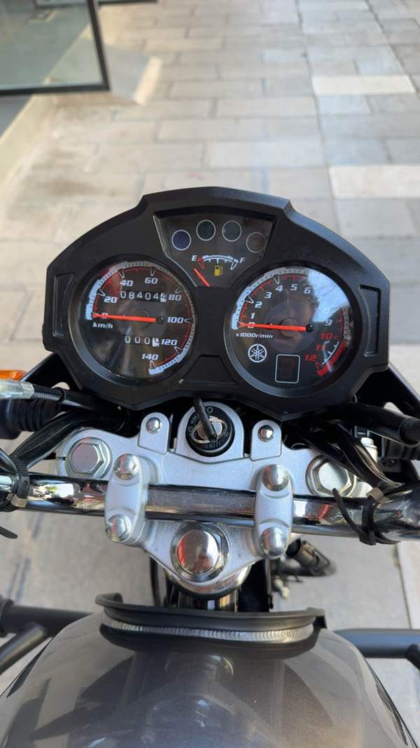 二手建设雅马哈天剑动力版 YBR150Z