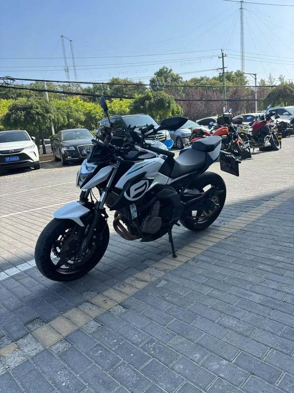 二手春风650NK