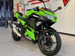 二手川崎Ninja 400