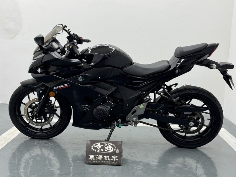 二手豪爵铃木GSX250R