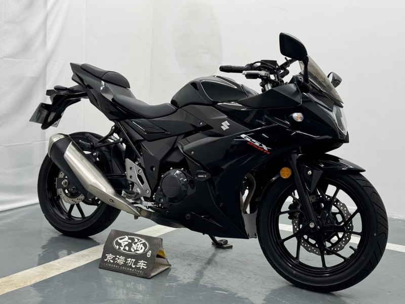二手豪爵铃木GSX250R