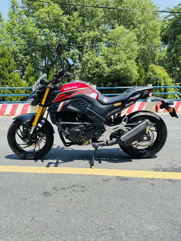 二手豪爵XCR300