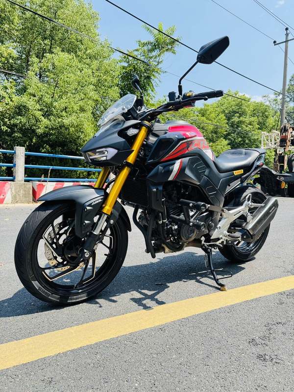 二手豪爵XCR300
