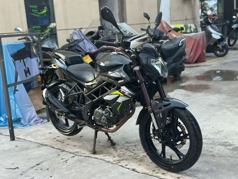 二手贝纳利红宝龙 TNT150i