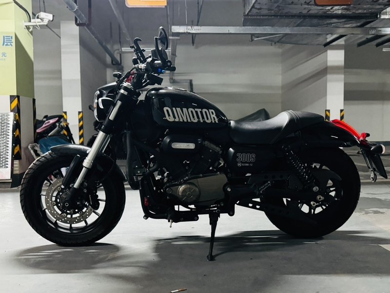 二手QJMOTOR闪300