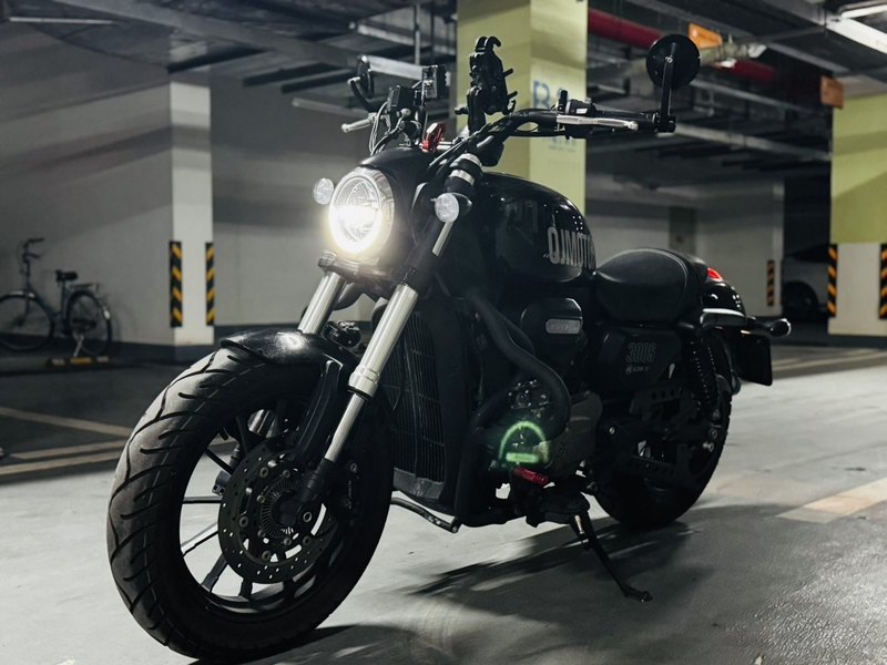 二手QJMOTOR闪300