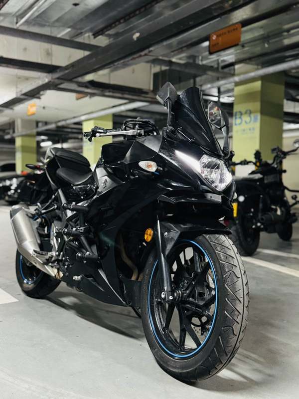 二手豪爵铃木GSX250R