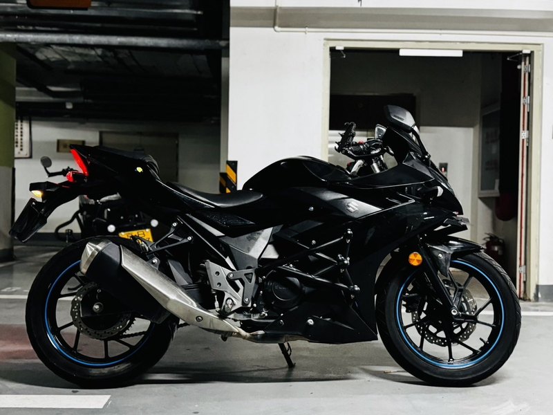 二手豪爵铃木GSX250R