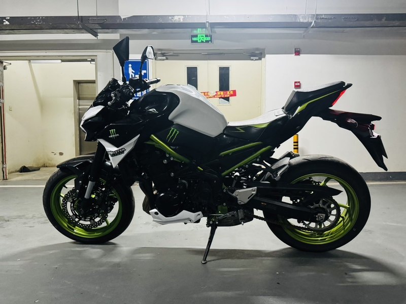 二手川崎Z900