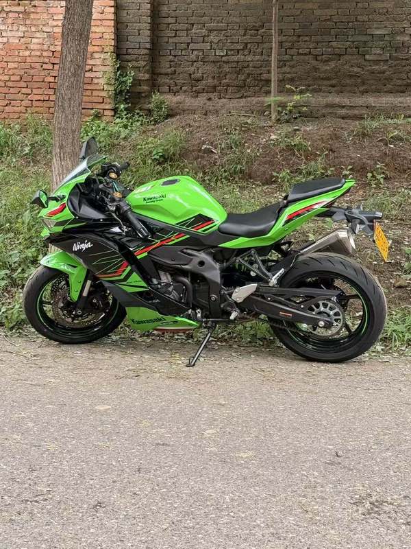 二手川崎ZX-4R