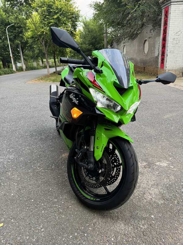 二手川崎ZX-4R