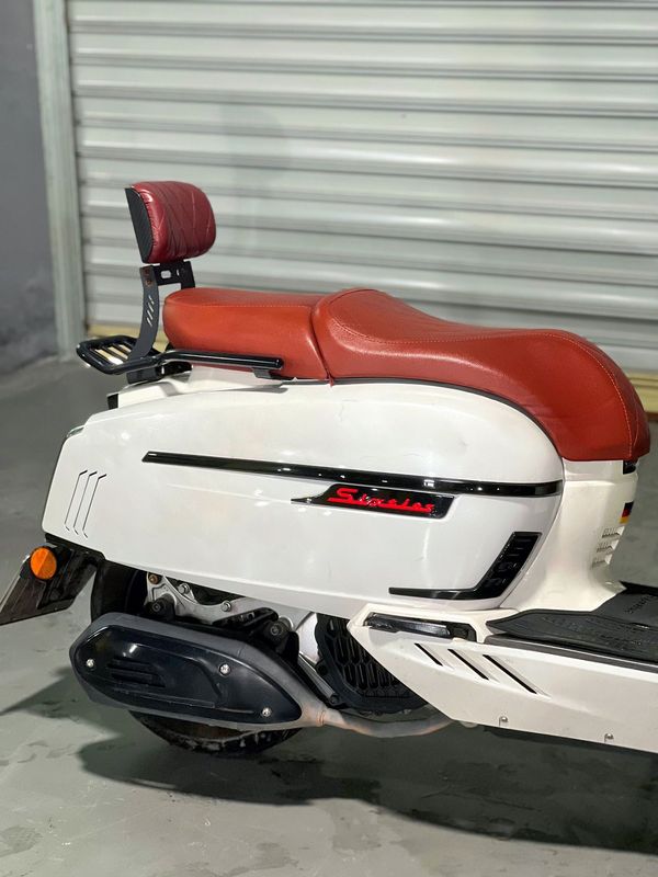 二手维多利亚Sixties 150i