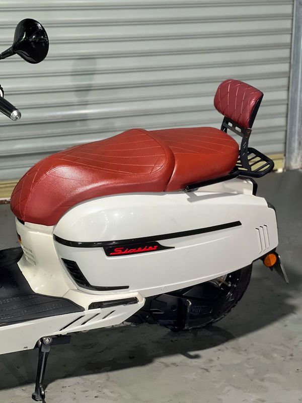 二手维多利亚Sixties 150i