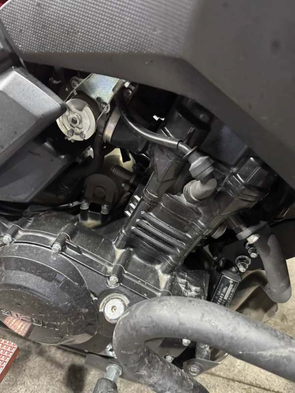 二手豪爵铃木DL250