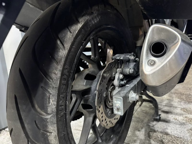 二手豪爵铃木DL250