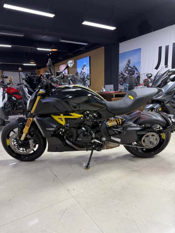二手杜卡迪Diavel 