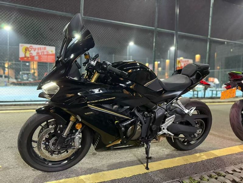二手QJMOTOR赛800