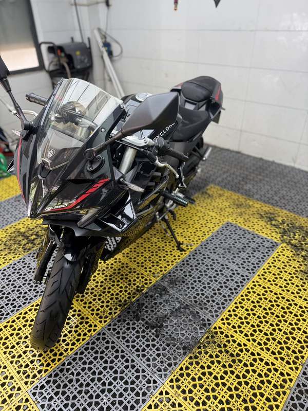 二手赛科龙RC250