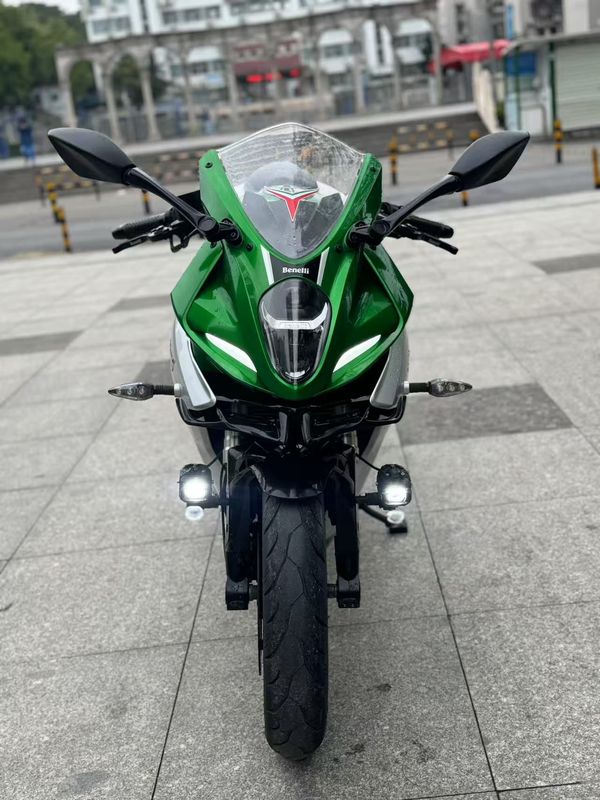 二手贝纳利龙卷风 Tornado 252R