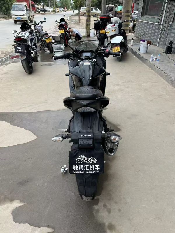 二手济南铃木极客飒 Gixxer 155