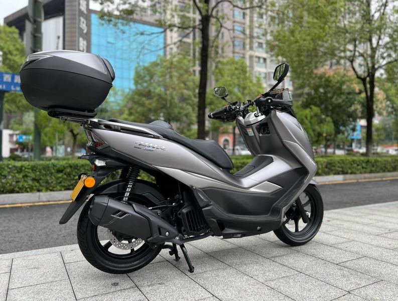 二手豪爵UHR150