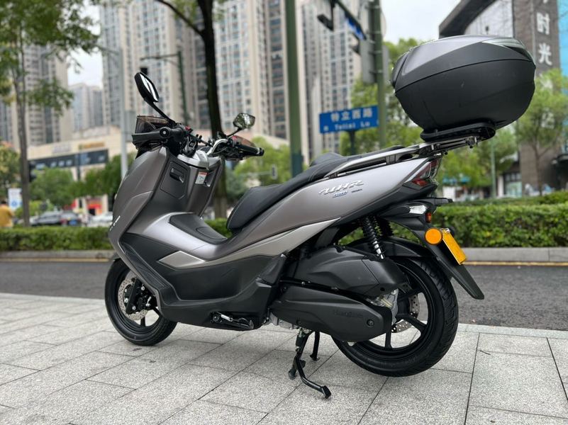 二手豪爵UHR150