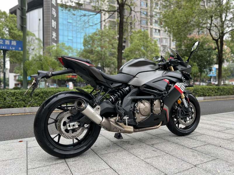 二手QJMOTOR赛600