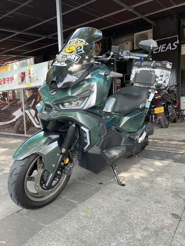 二手三阳哈士奇 Husky ADV150