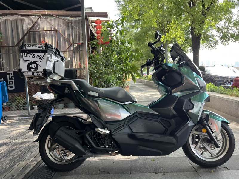 二手三阳哈士奇 Husky ADV150