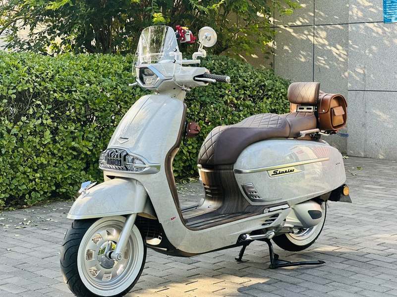 二手维多利亚Sixties 250Si