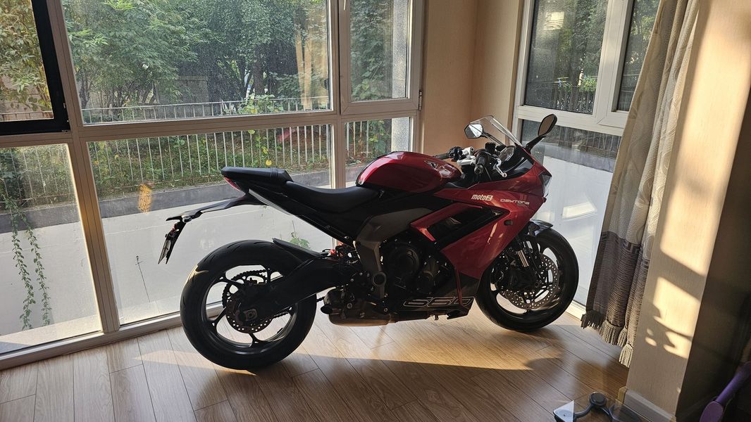 二手凯旋Daytona 660