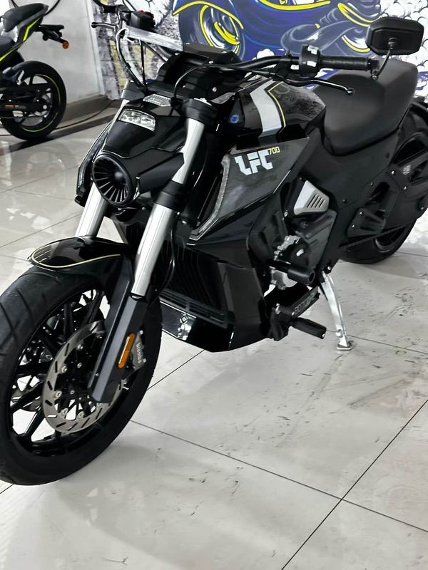 二手奔达LFC700 燎