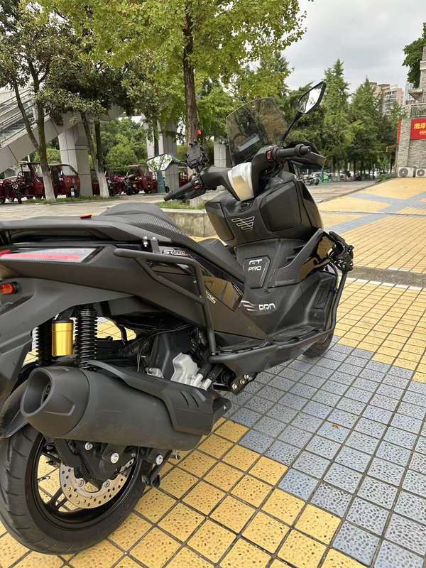 二手无极SR250GT