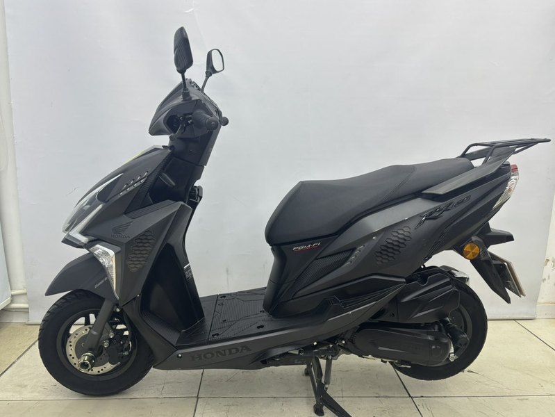 二手新大洲本田裂行 RX125Fi