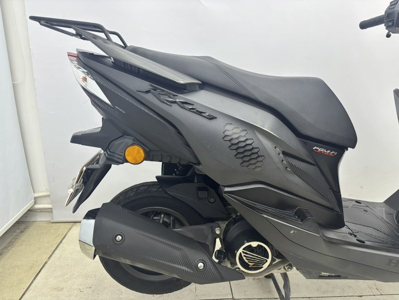 二手新大洲本田裂行 RX125Fi
